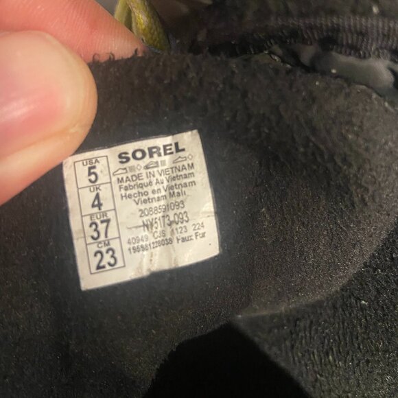 Sorell Whitney II Plus Snow Boots - Size 5 - Picture 8 of 8